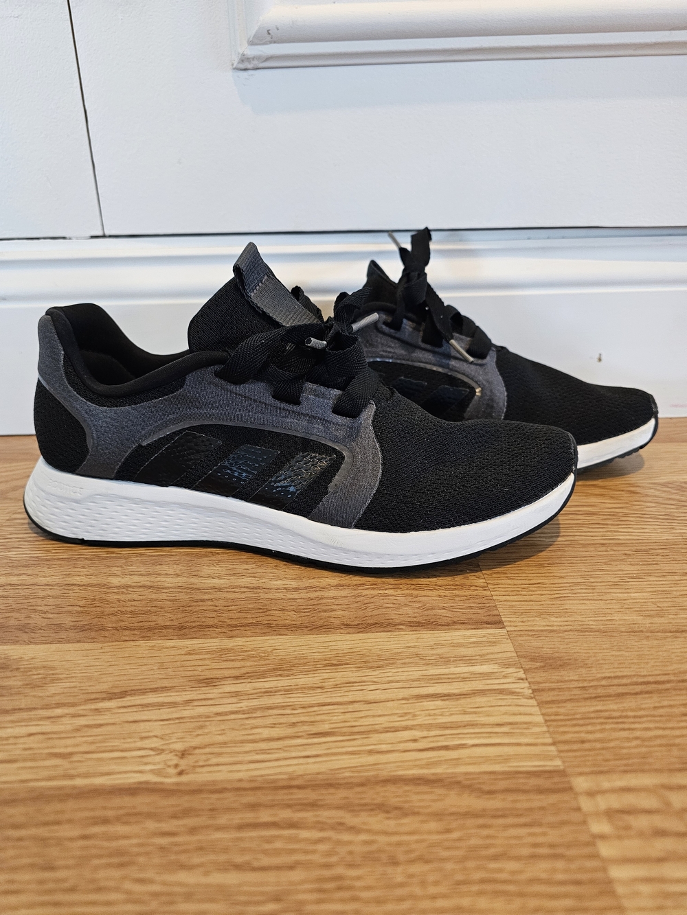 Adidas Edge Lux 5 Women's Running Shoes Size 9 - Picture 3 of 9